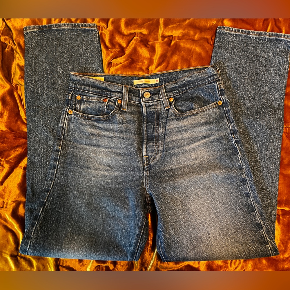 Levi's Women's Straight Leg Jeans - Dark Blue Wash